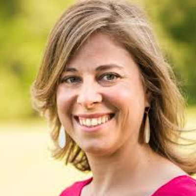 Dr. Erin Sonneberg